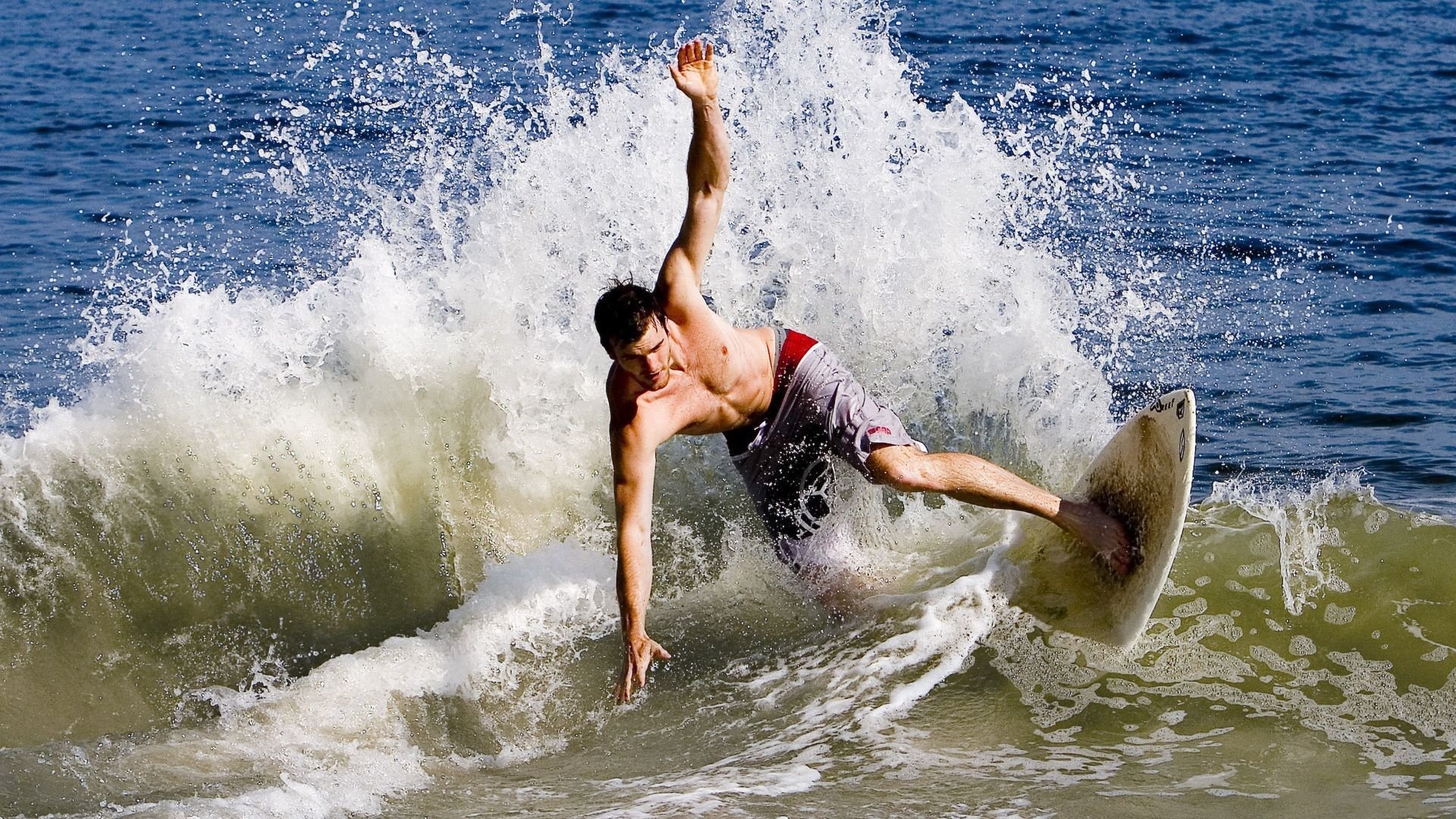 女篮姑娘的拼搏成为全国榜样,女篮女生